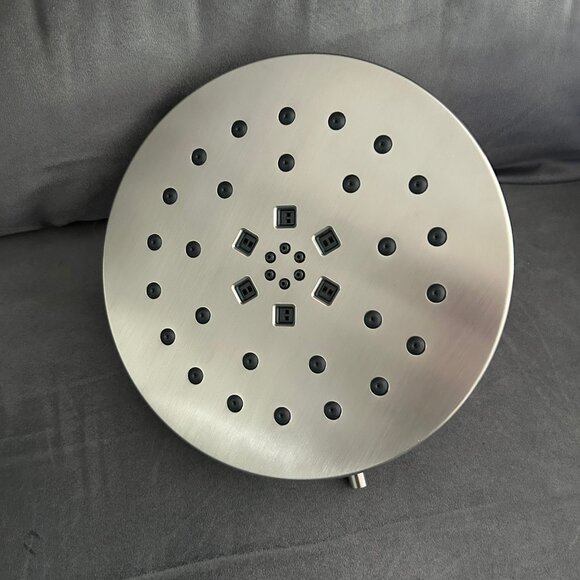 Delta Shower Head **New - Picture 1 of 3